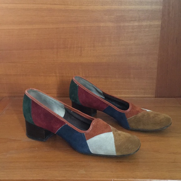 VINTAGE NATURALIZER SUEDE PATCH WORK LOW HEEL SIZE 5.5 - Picture 1 of 10